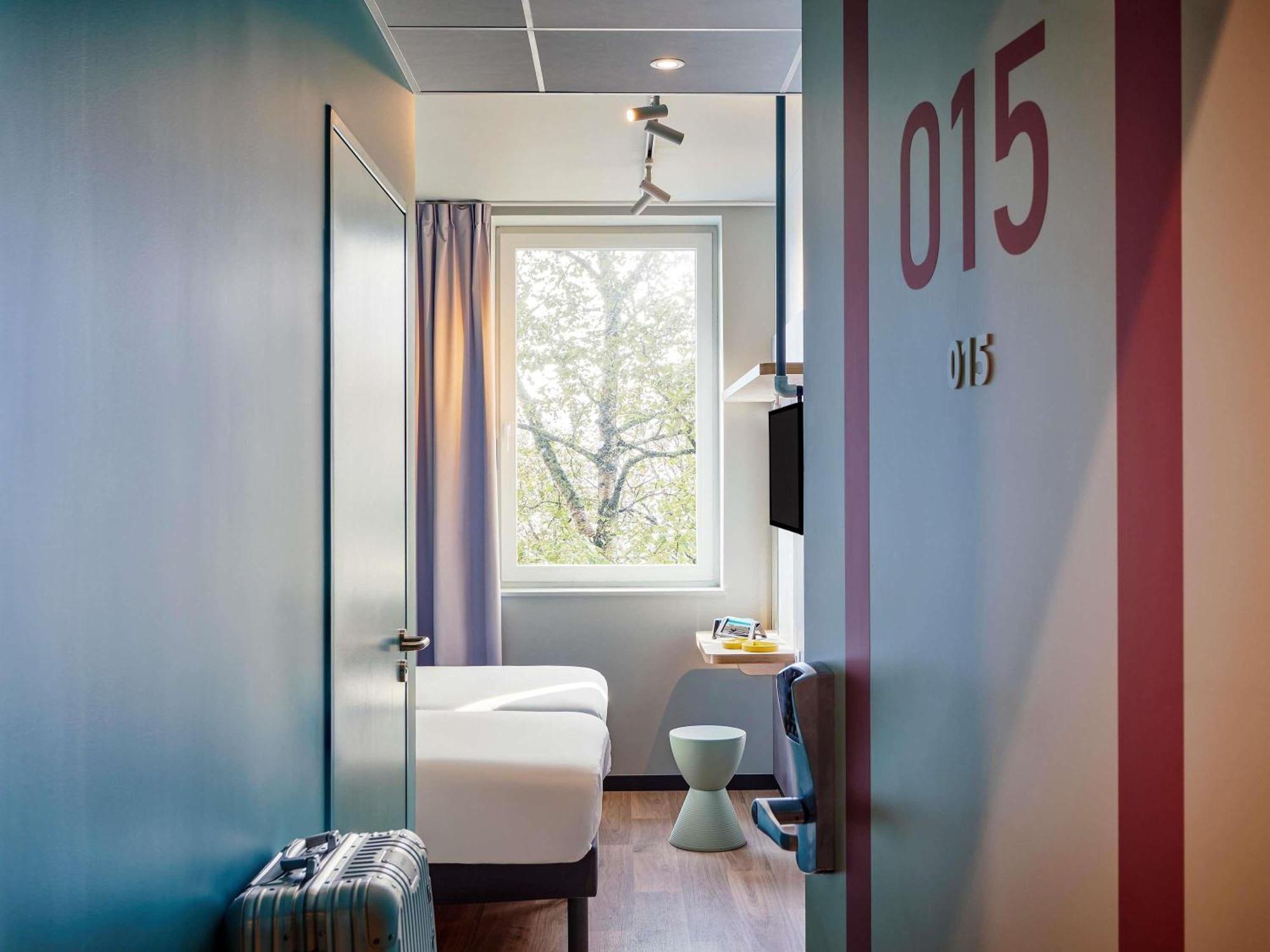 Ibis Budget Tours Sud Chambray-lès-Tours Buitenkant foto